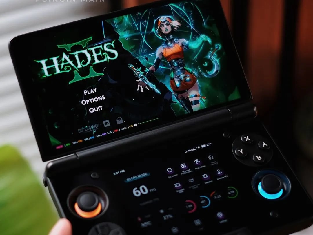 AYN Thor Full Handheld Specifications - Retro Catalog