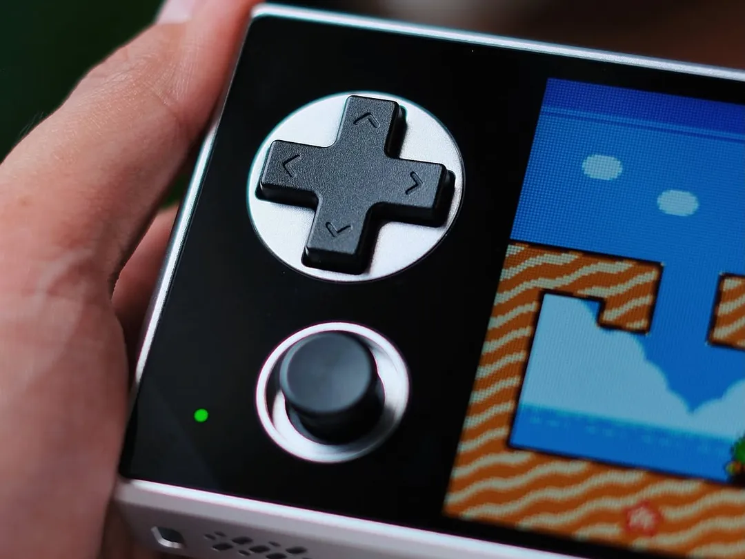 Game Kiddy GKD 350H Ultra Handheld Full Specifications - Retro Catalog
